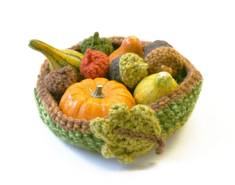  -Splash-proof food bowl AND Anti-choking slow food bowlHarvest Bowl (Crochet)