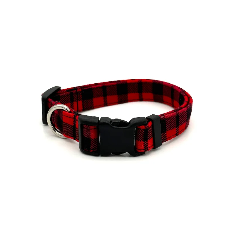  . **Pet toys are bite-resistant and wear-resistant**Buffalo Plaid Dog Collar