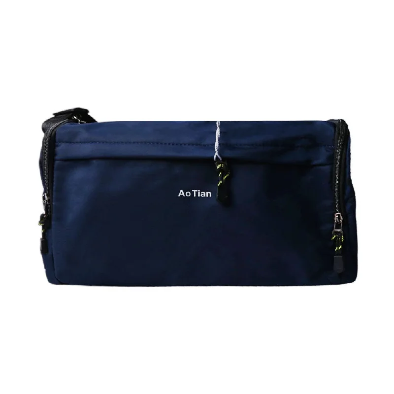 - Automatic induction pet water dispenserSHOULDER BAG B-20822