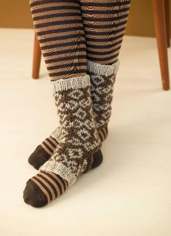 - Pregnant cat delivery room warming boxMercury Stirrup Socks (Knit)