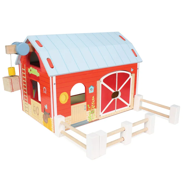 - Pet monitor with cameraLe Toy Van Farmyard Animal Barn