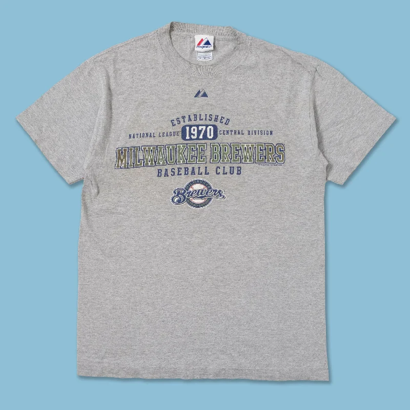 - Air box TSA certified check-inVintage Milwaukee Brewers T-Shirt Medium