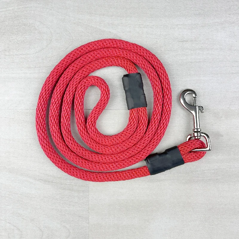  . **Pet backpack is breathable**Red Rope Dog Leash