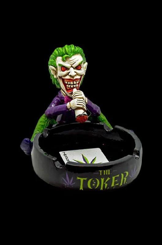 - Postoperative pet anti-licking Elizabethan collarThe Toker Clown Polyresin Ashtray